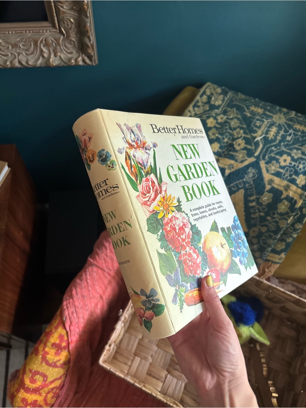 Better Homes New Garden Book - Cream Floral Cover
